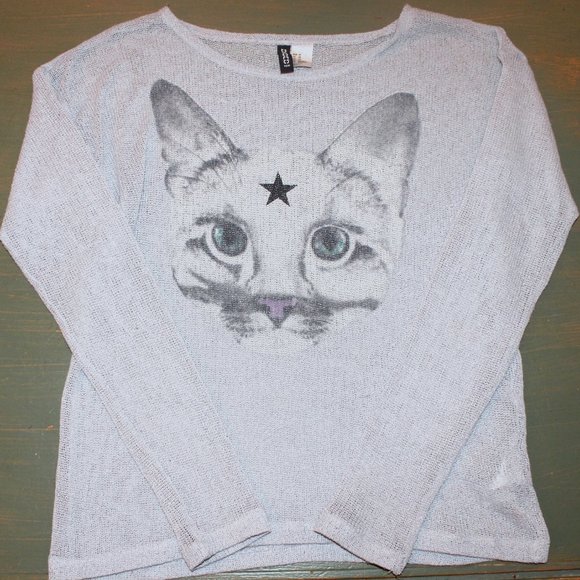 H&M Light Kitty Star Sweater - Picture 2 of 6